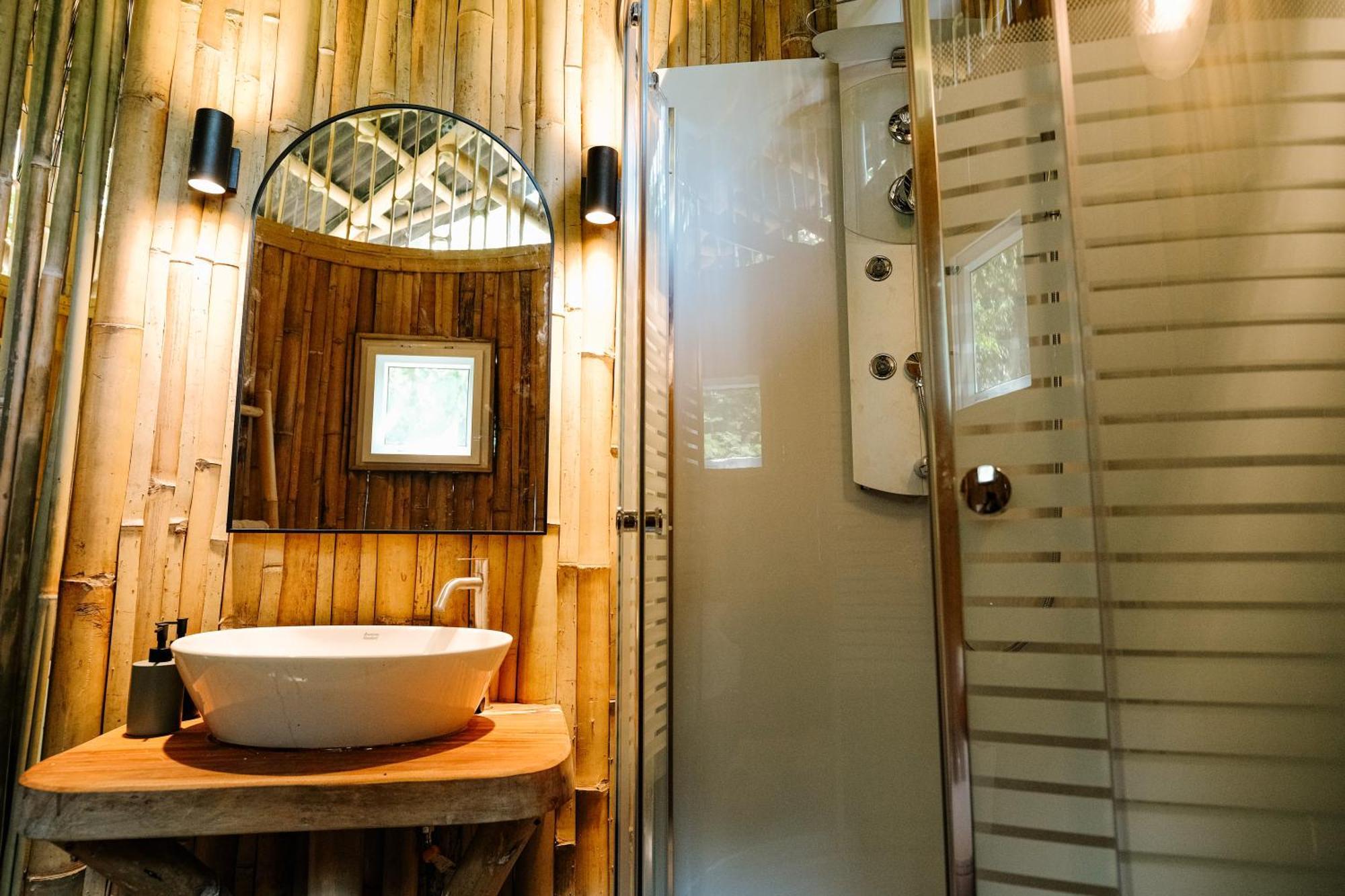 Вилла Treehouse De Valentine Balamban Экстерьер фото